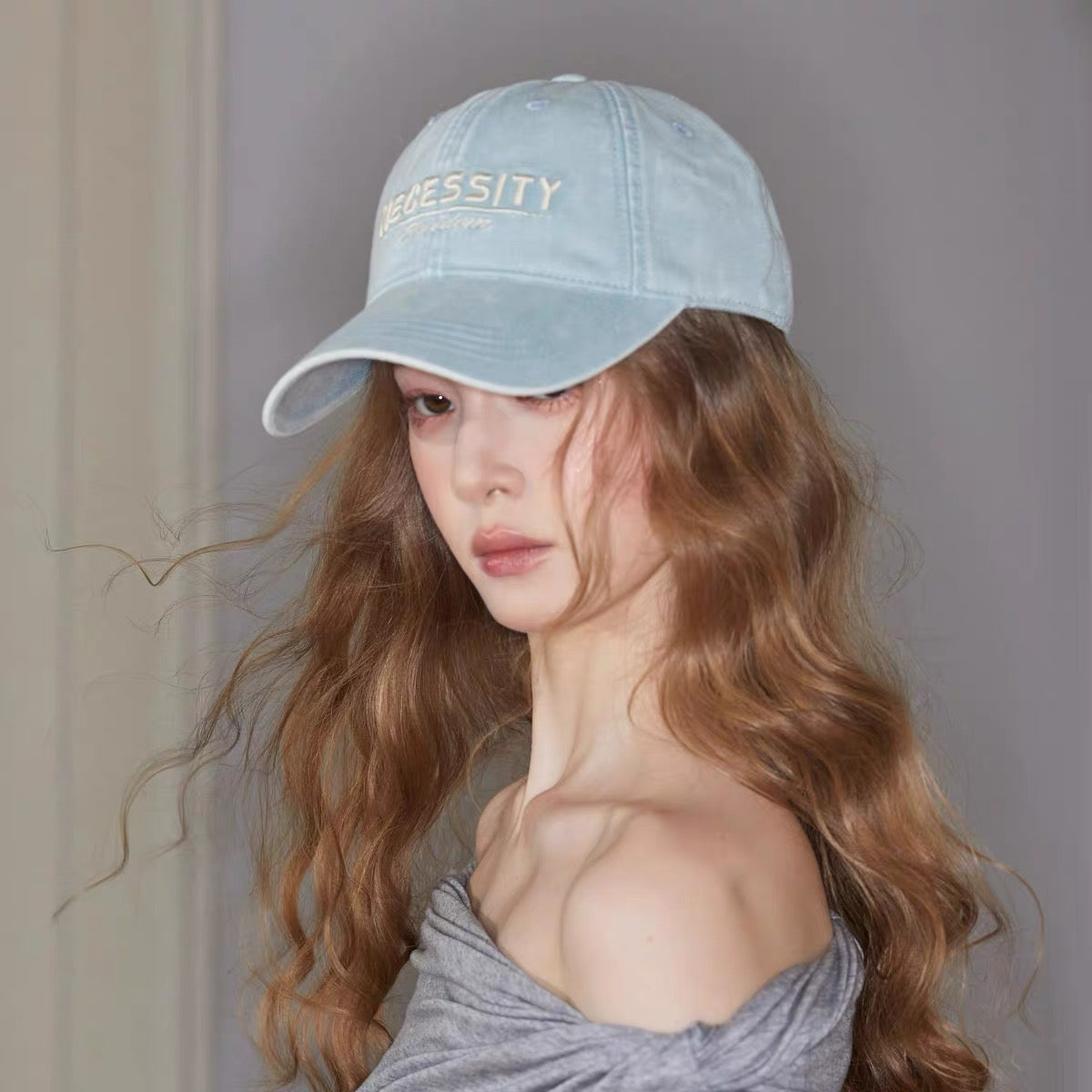 Japanese GP slimming baseball cap for women, light blue, youthful, sun-protective hat, original duckbill cap. Suitable for spring and summer.