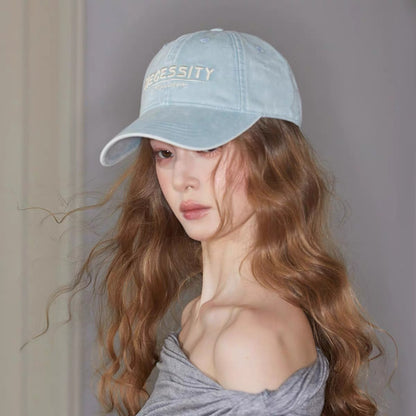 Japanese GP slimming baseball cap for women, light blue, youthful, sun-protective hat, original duckbill cap. Suitable for spring and summer.