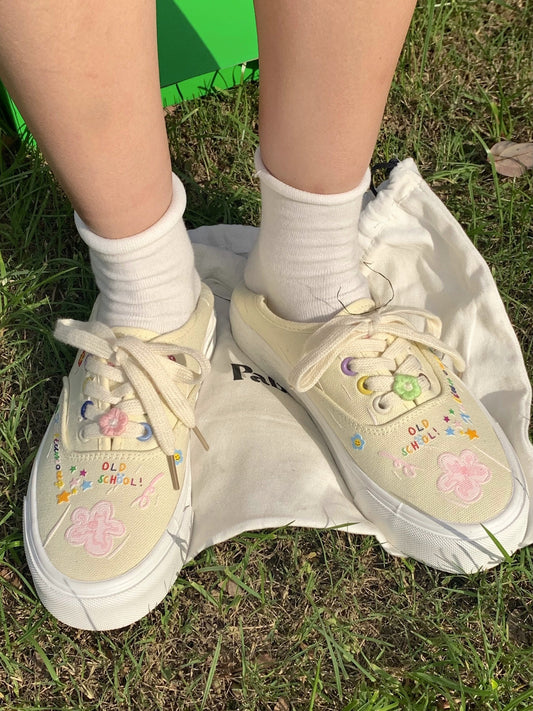 Xu Liumang original summer new graffiti white shoes versatile art cute student milk yellow canvas shoes for women