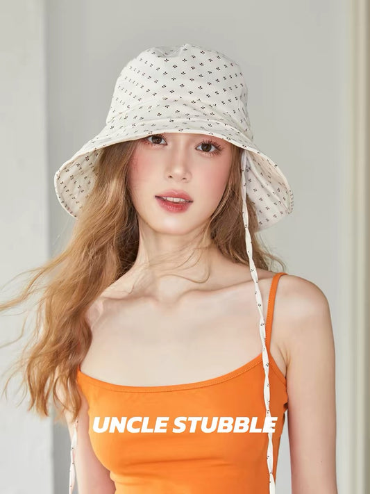 Everyday commuting sun hat, all-around sun protection, white drawstring bucket hat, cute summer floral sun hat for women.