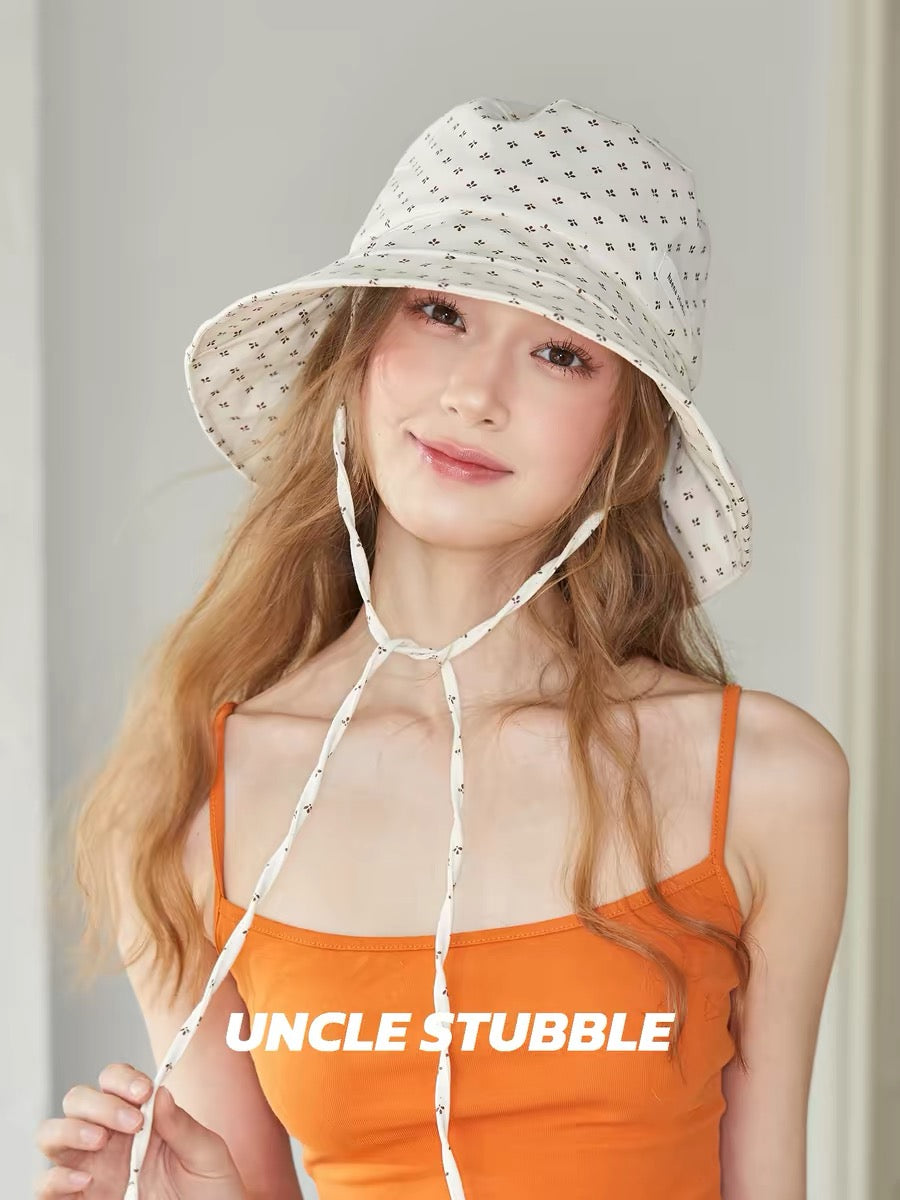 Everyday commuting sun hat, all-around sun protection, white drawstring bucket hat, cute summer floral sun hat for women.