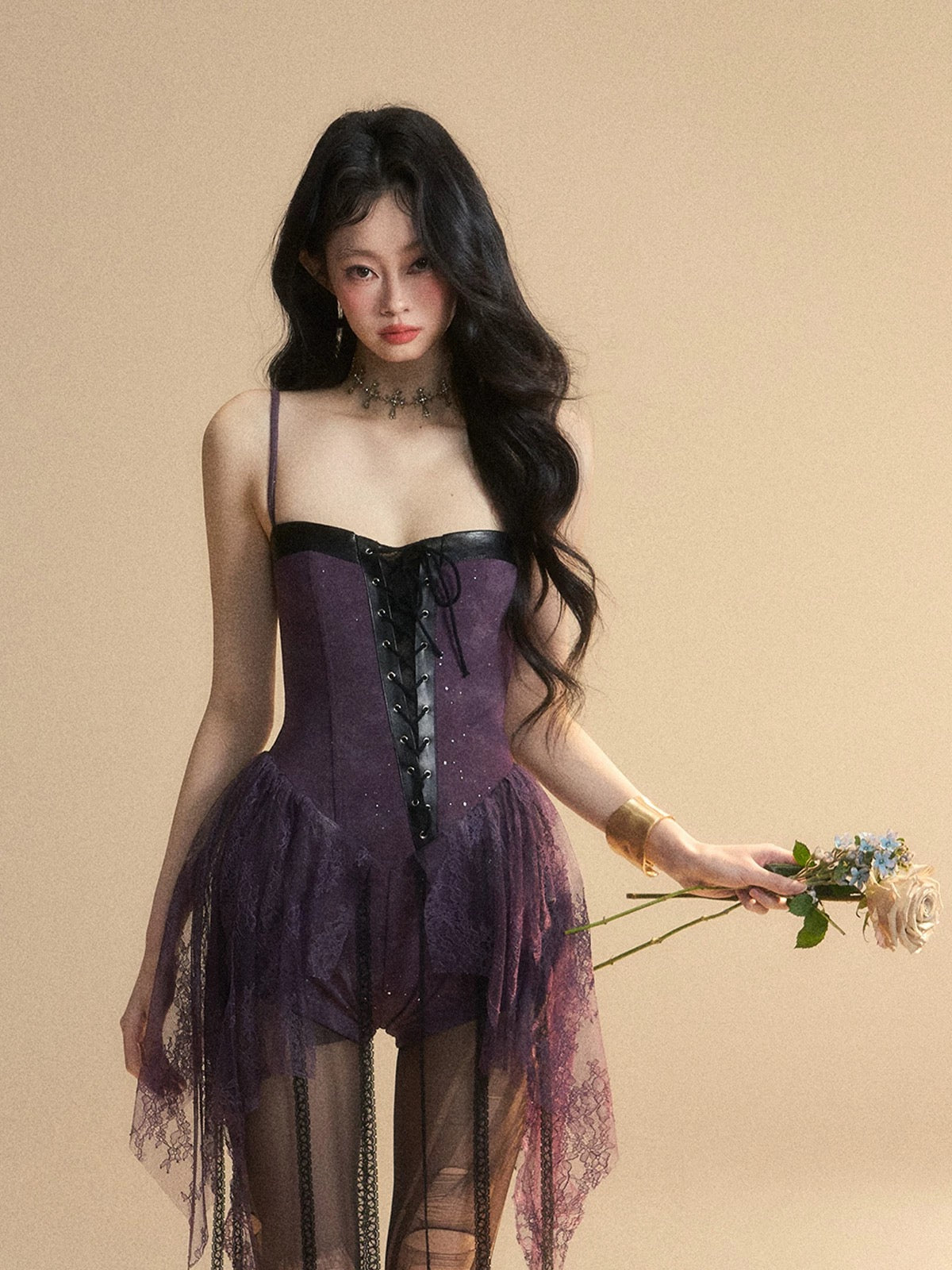 Shao Yeyan Norwegian Manor one-shoulder French lace suspender dress female summer waist slimming sexy short skirt