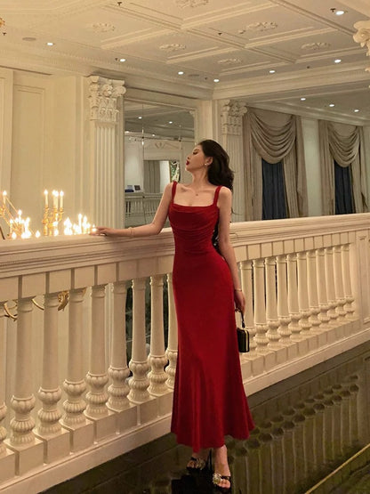 Ge Fuwen French red suspender dress female retro temperament sleeveless waist slimming collar knitted long skirt
