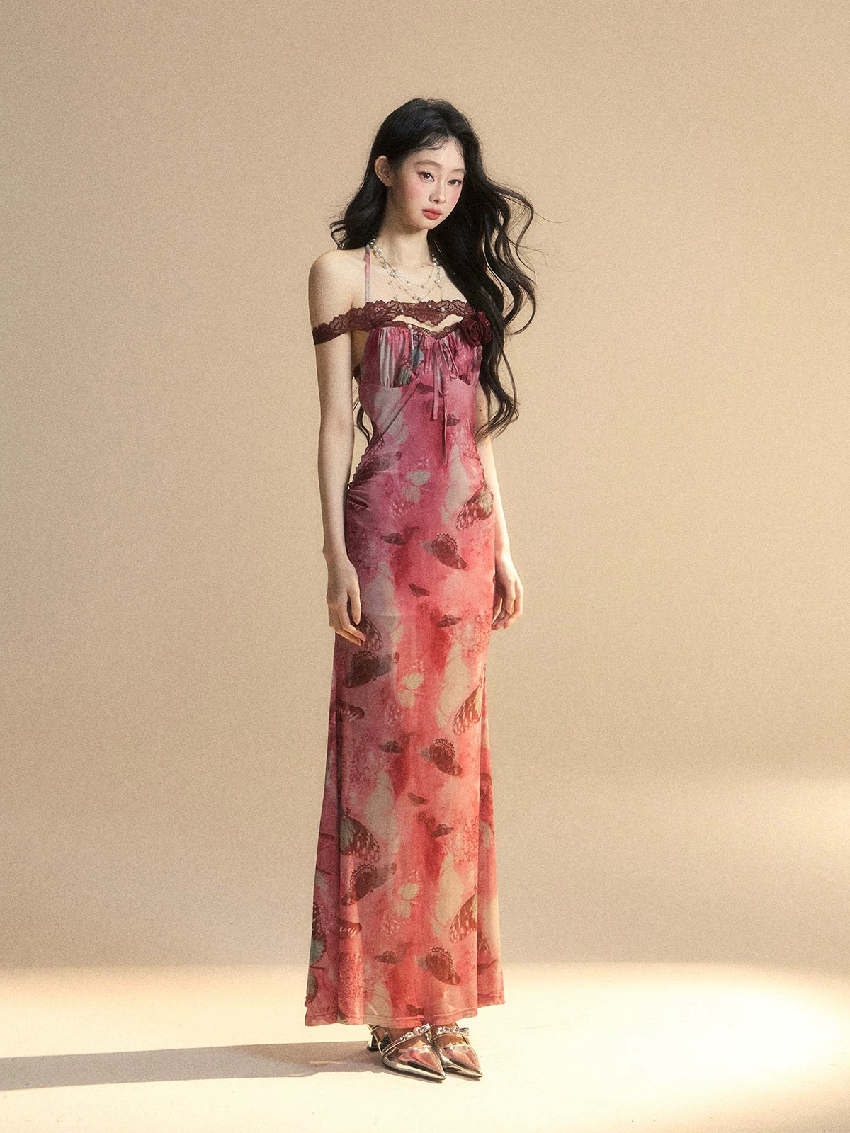 Shao Ye Yan Tasha Garden One-shoulder French lace halter neck dress female summer waist slim backless long dress