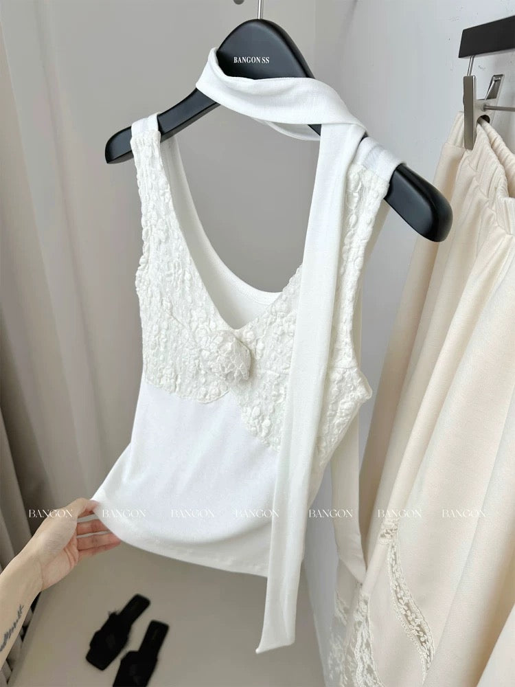 BANGON INS three-dimensional flower ribbon halter neck camisole 2025 summer new gentle pure desire top