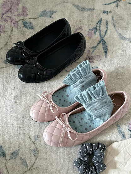 ITIM Women's Retro Diamond-Pattern Low-Cut Shoes with Hidden Wedges – New for Autumn 2026; Versatile Leather-Style Shoes Perfect for Pairing with Skirts.