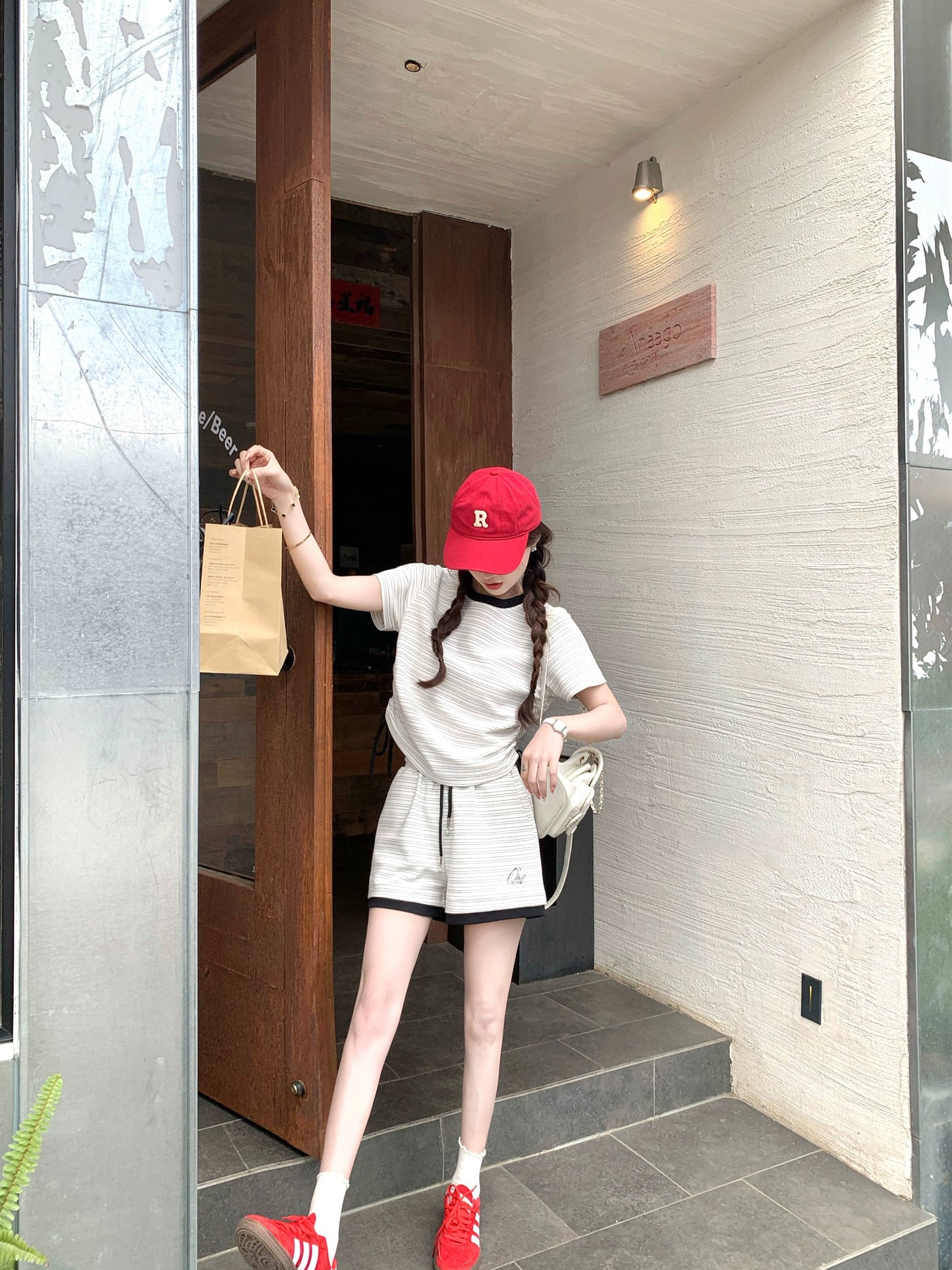 Q Women's Home effortless suit/casual suit for women summer striped college knitted top and shorts two-piece set