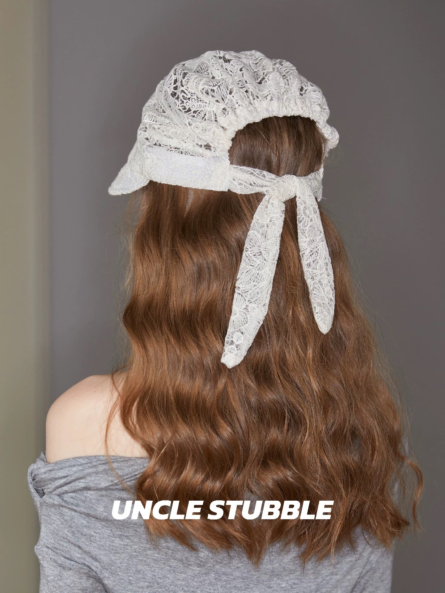Unique and niche design beanie, thin lace headscarf for summer, super cute white short-brimmed baseball cap, 2026.
