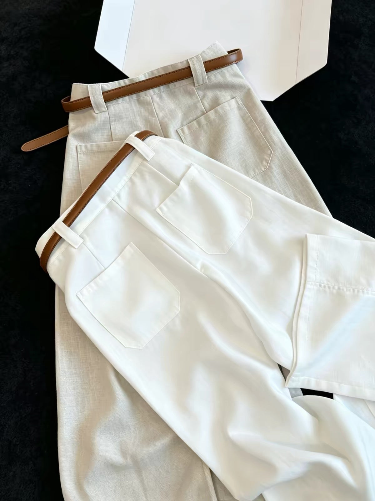 Women's High-Waisted White Linen Wide-Leg Trousers – "Old Money" Style with Small Horse Embroidery; Slimming, Loose, Straight-Leg Casual Summer Pants