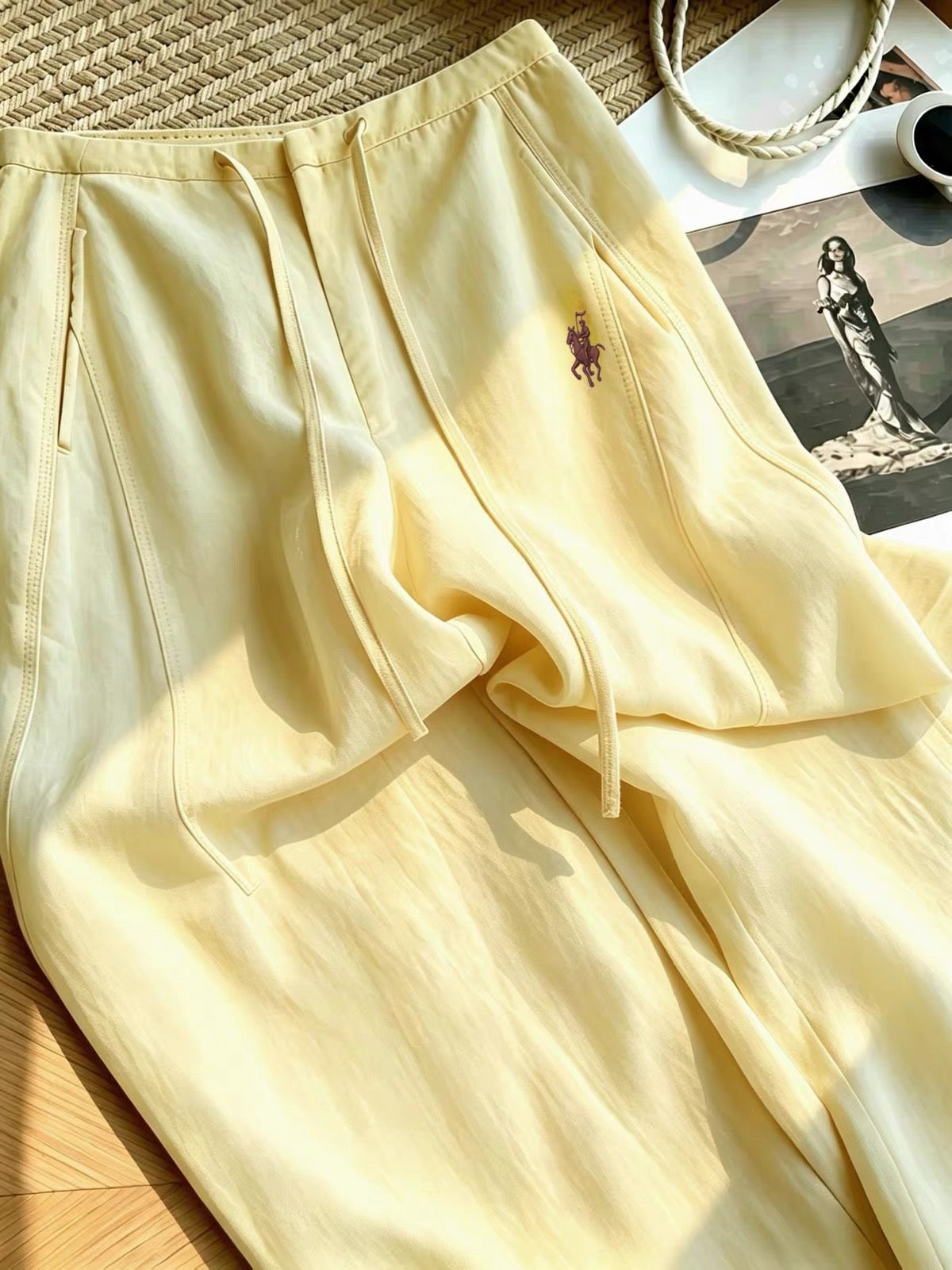 Women's "Old Money" Style Linen Casual Trousers with Small Horse Embroidery – Early Autumn Premium Loose-Fit Straight-Leg Wide-Leg Pants with a Fluid Drape