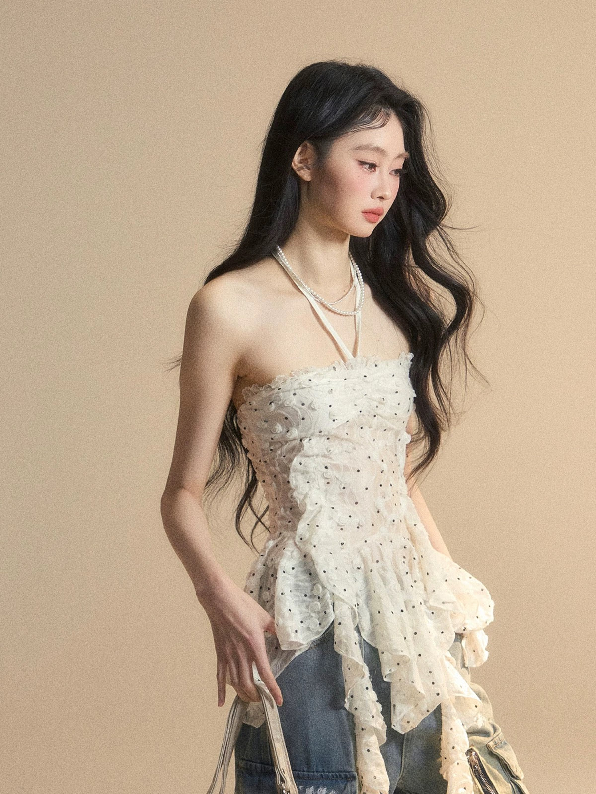 Shao Ye Yan Wan Shan Cha One-shoulder Korean style slightly transparent halter neck T-shirt female summer waist hot girl slim polka dot top