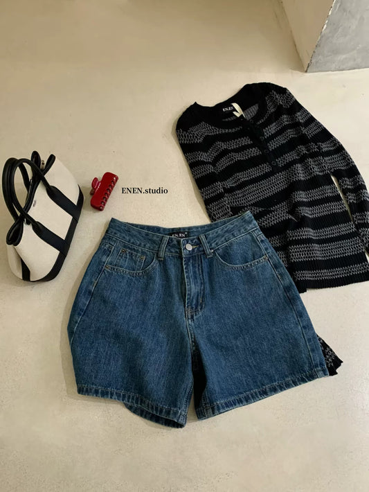 Women's Loose Straight-Leg Denim Shorts – Washed Blue, Slimming, Versatile, American Retro Style (Fall 2026)