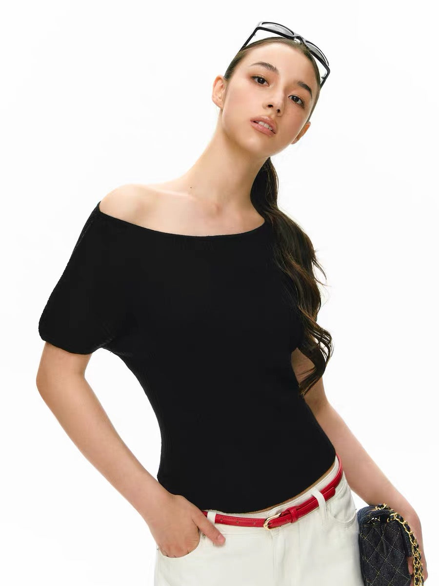 Ariseism will launch its new high-end collection, including short-sleeved shirts, on June 5th at 7:50 PM.