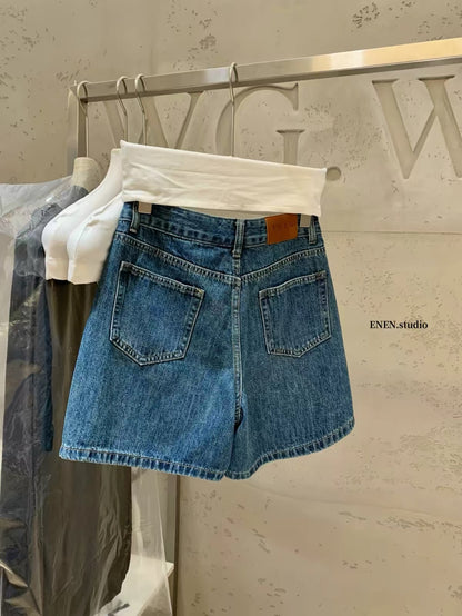 Women's Loose Straight-Leg Denim Shorts – Washed Blue, Slimming, Versatile, American Retro Style (Fall 2026)