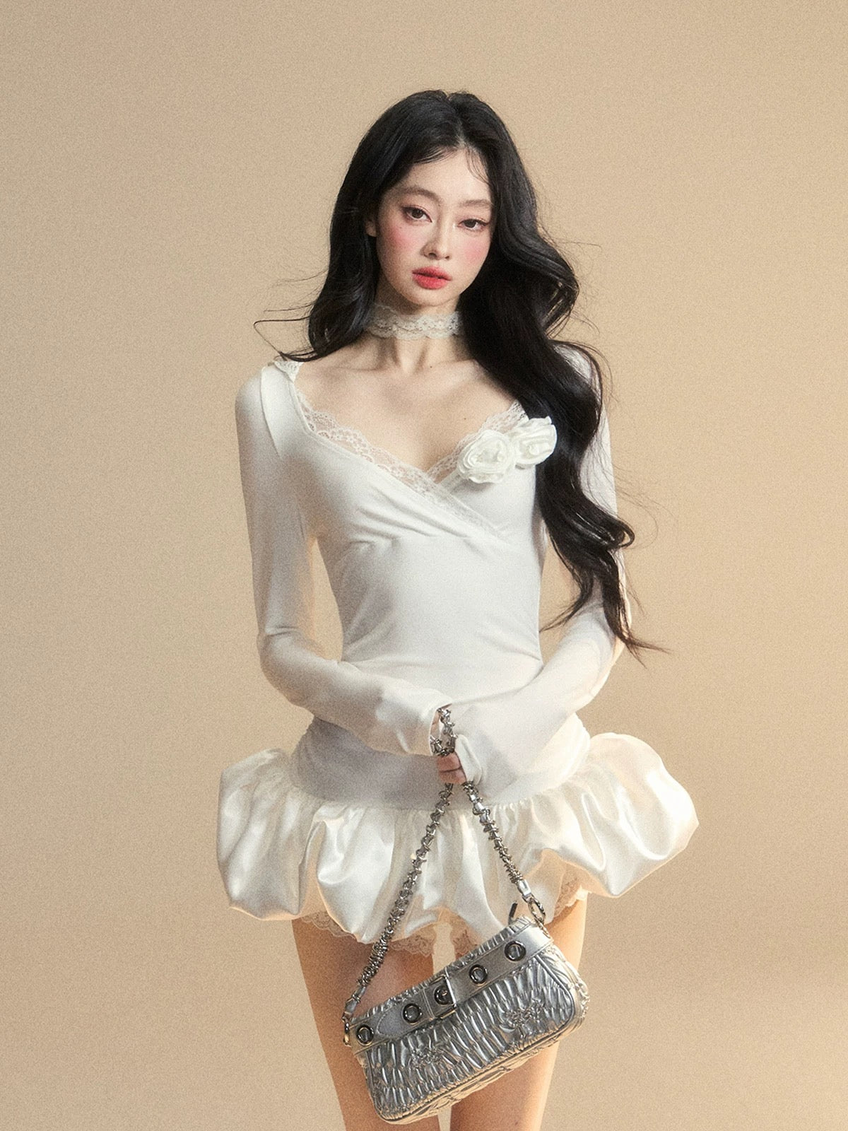 Shao Ye Yan Jiao Wan Sheng Meng long-sleeved hooded lace sexy dress female spring and summer waist slimming flower bud skirt short skirt