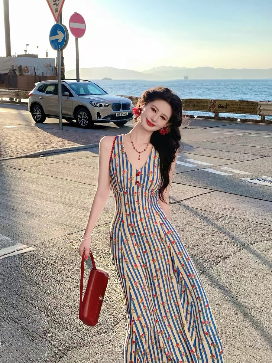 Romance of the Life [Sea Breeze and Roses] French Retro Suspender Dress Women's Summer Floral V-neck Slim Waist Long Dress