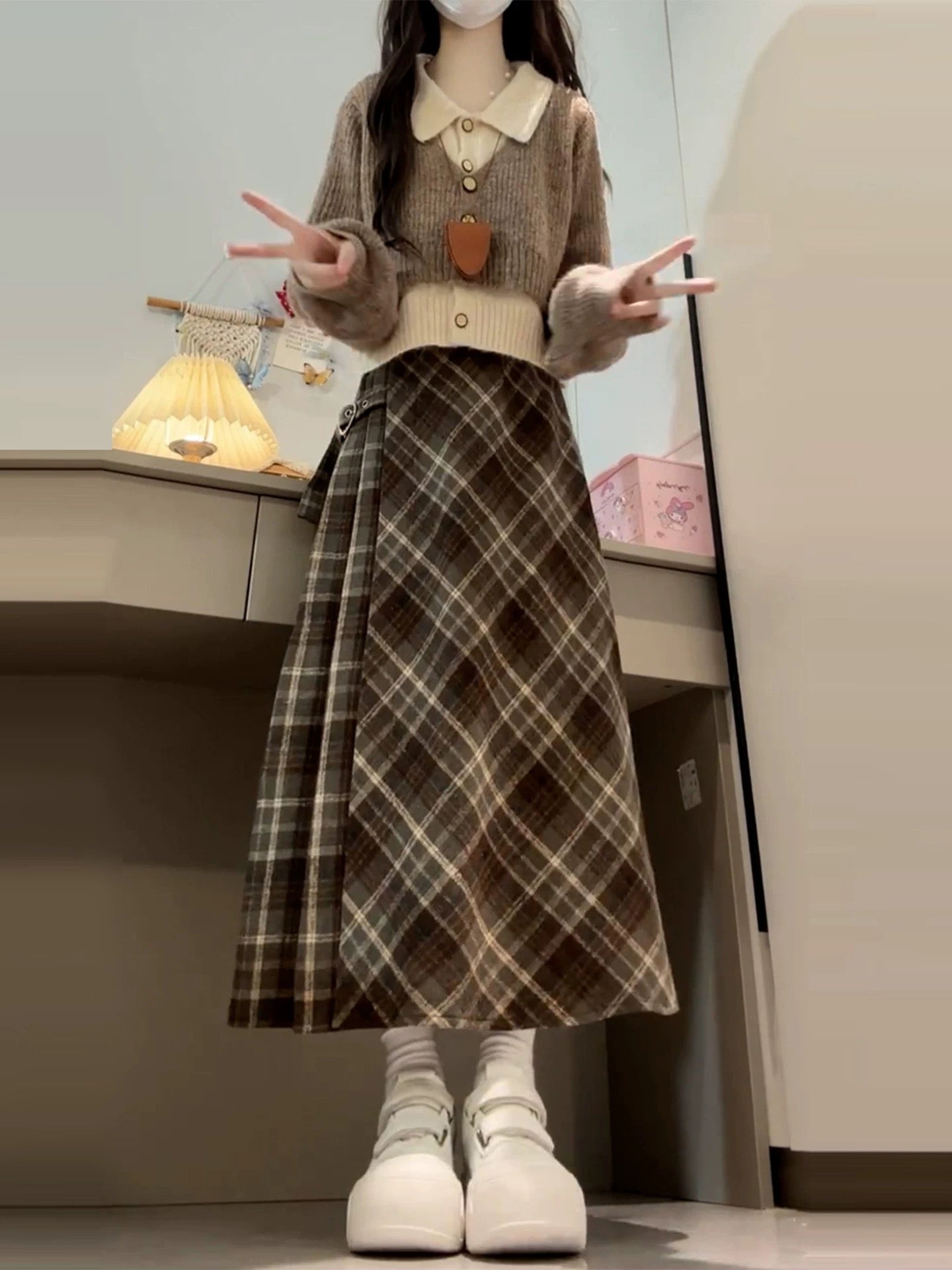 Preppy style knitted sweater set dress for girls, 2025 new autumn and winter style, petite, Korean style outfit.