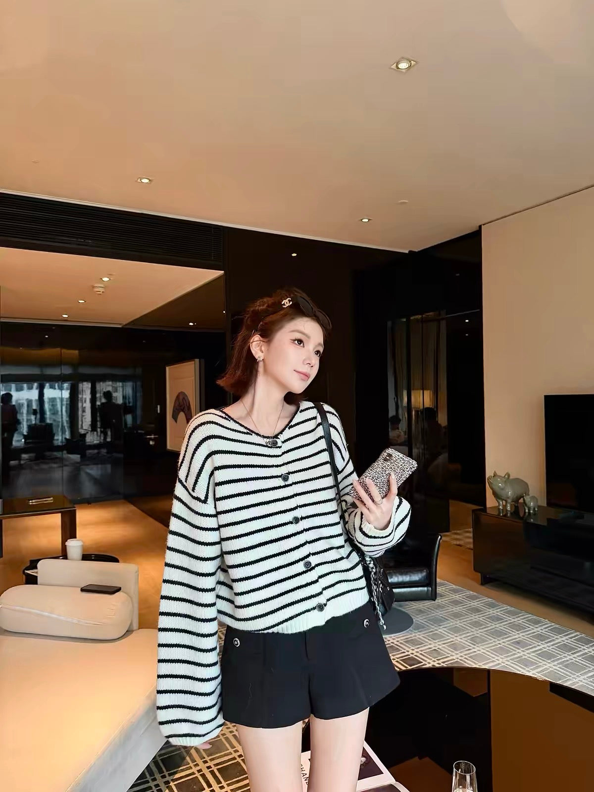 "Cheese" Korean-style women's knit cardigan: round neck, striped, color-block design; loose, relaxed fit ["Dating Show Girlfriend" style]