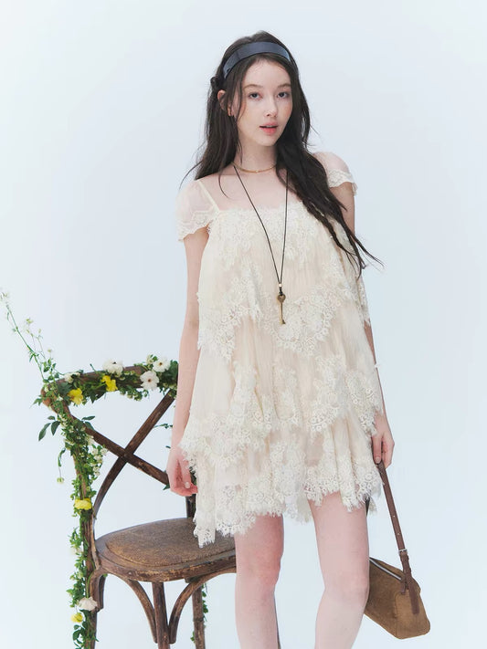 【LaluneDuCiel】Holiday Beach – Vintage-Style, Intricately Detailed, Asymmetrical Tiered Lace Dress (Summer)