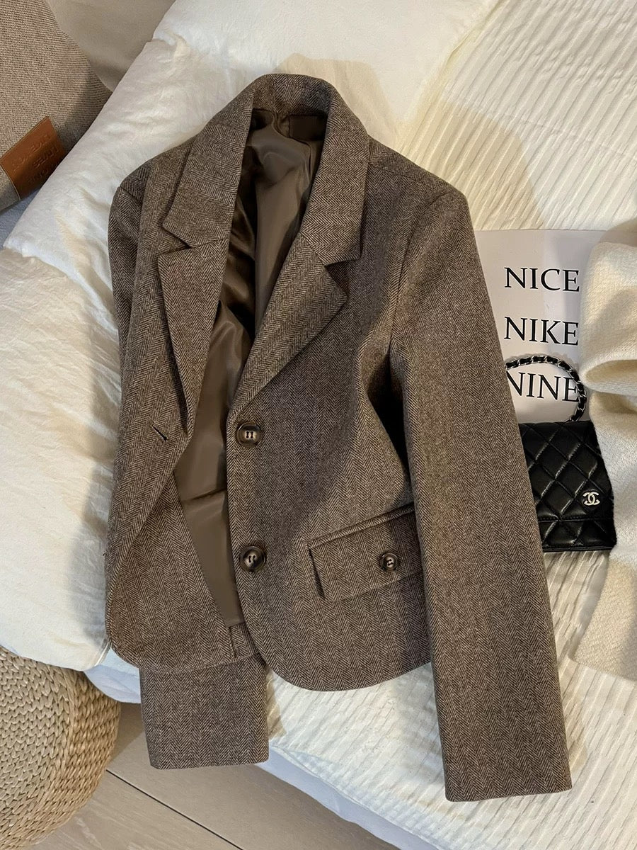 2025 autumn and winter new light brown Korean style woolen short suit jacket for women petite formal suit