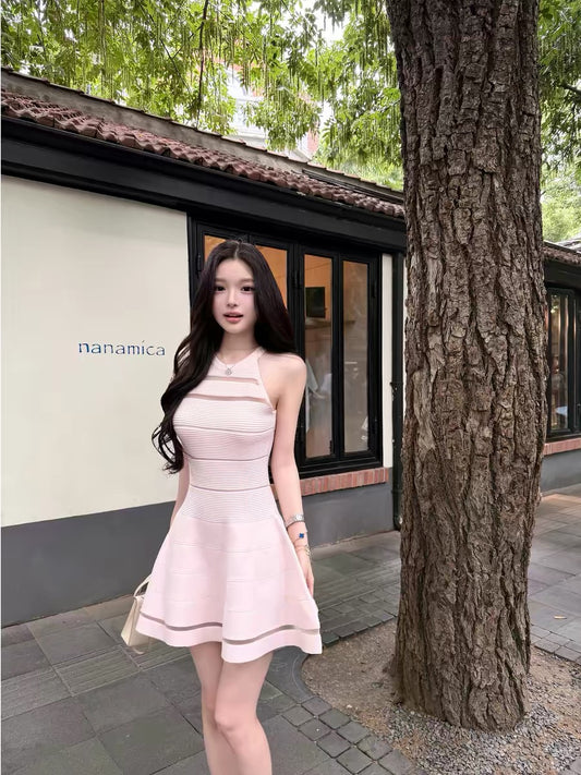 Qiauuu's youthful and captivating beauty, Bal* special pink heiress sweet hollowed-out mesh halter neck knit dress for women.