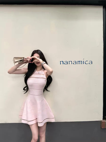 Qiauuu's youthful and captivating beauty, Bal* special pink heiress sweet hollowed-out mesh halter neck knit dress for women.