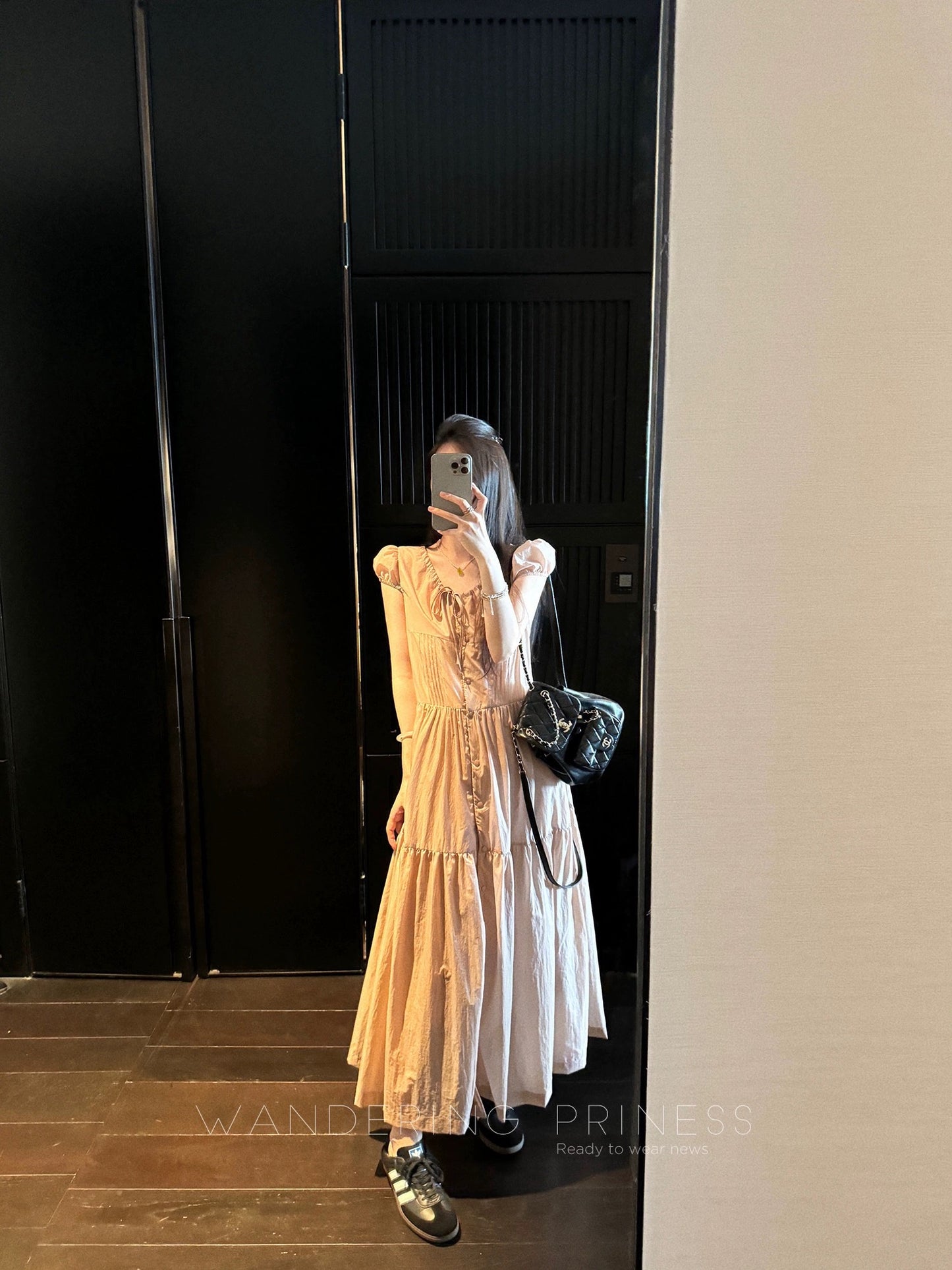 Qian Meixi lightweight outdoor white smoke pink dress gentle style design niche waist skirt for women