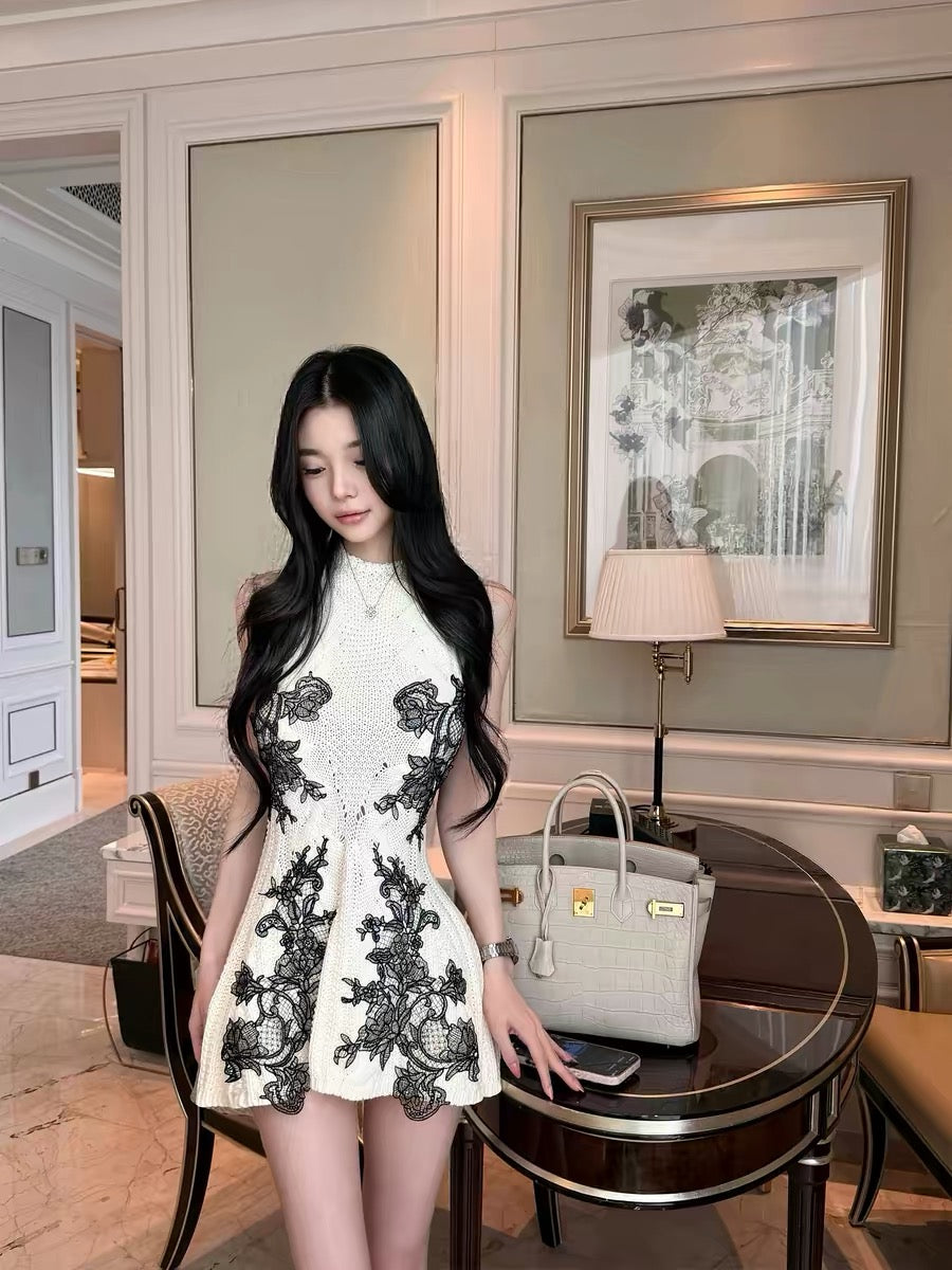 Qiauuu Mist-Swept Flowers Es* Heavyweight Handmade Positioning Lace Vintage Style Knitted Long Top for Women