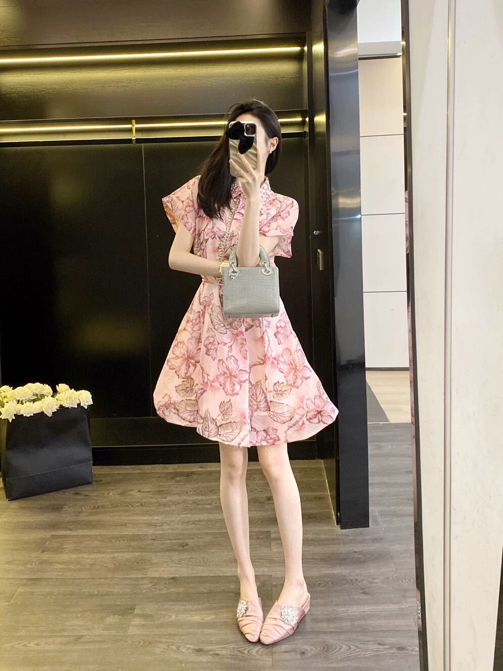 Leathercat floral dress female summer 2024 new French temperament small slim waist short skirt