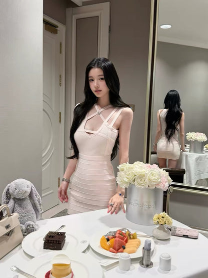 Qiauuu Cherry Blossom Pink Bodycon Dress - A Sexy, Slim Fit, Bandage-Style Dress for Women
