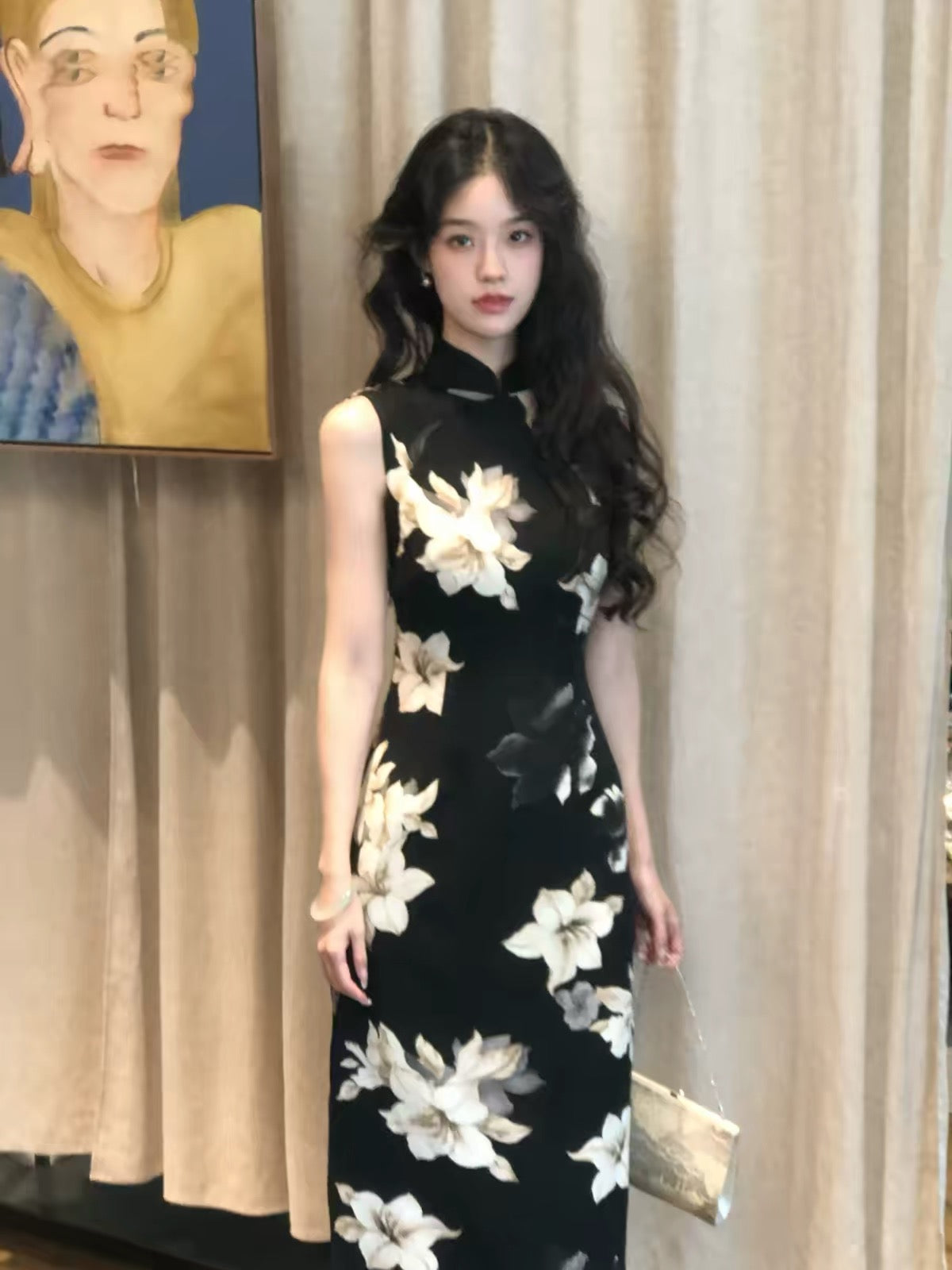 TiTi Night Lily – Black Lily: A Modernized, Sleeveless, Chinese-Style Qipao