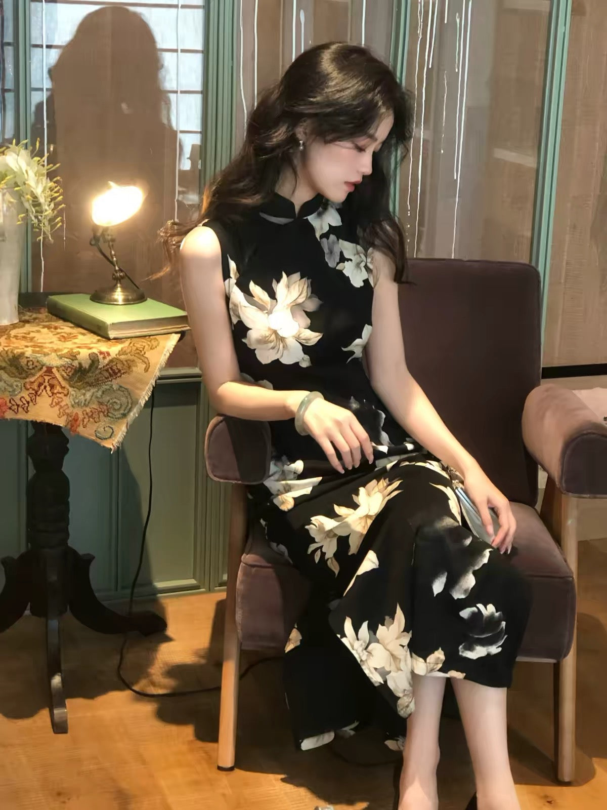 TiTi Night Lily – Black Lily: A Modernized, Sleeveless, Chinese-Style Qipao