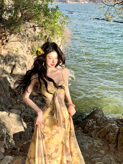 Dust Deng Deng floral suspender dress female 2025 summer new holiday style tube top long dress printed skirt