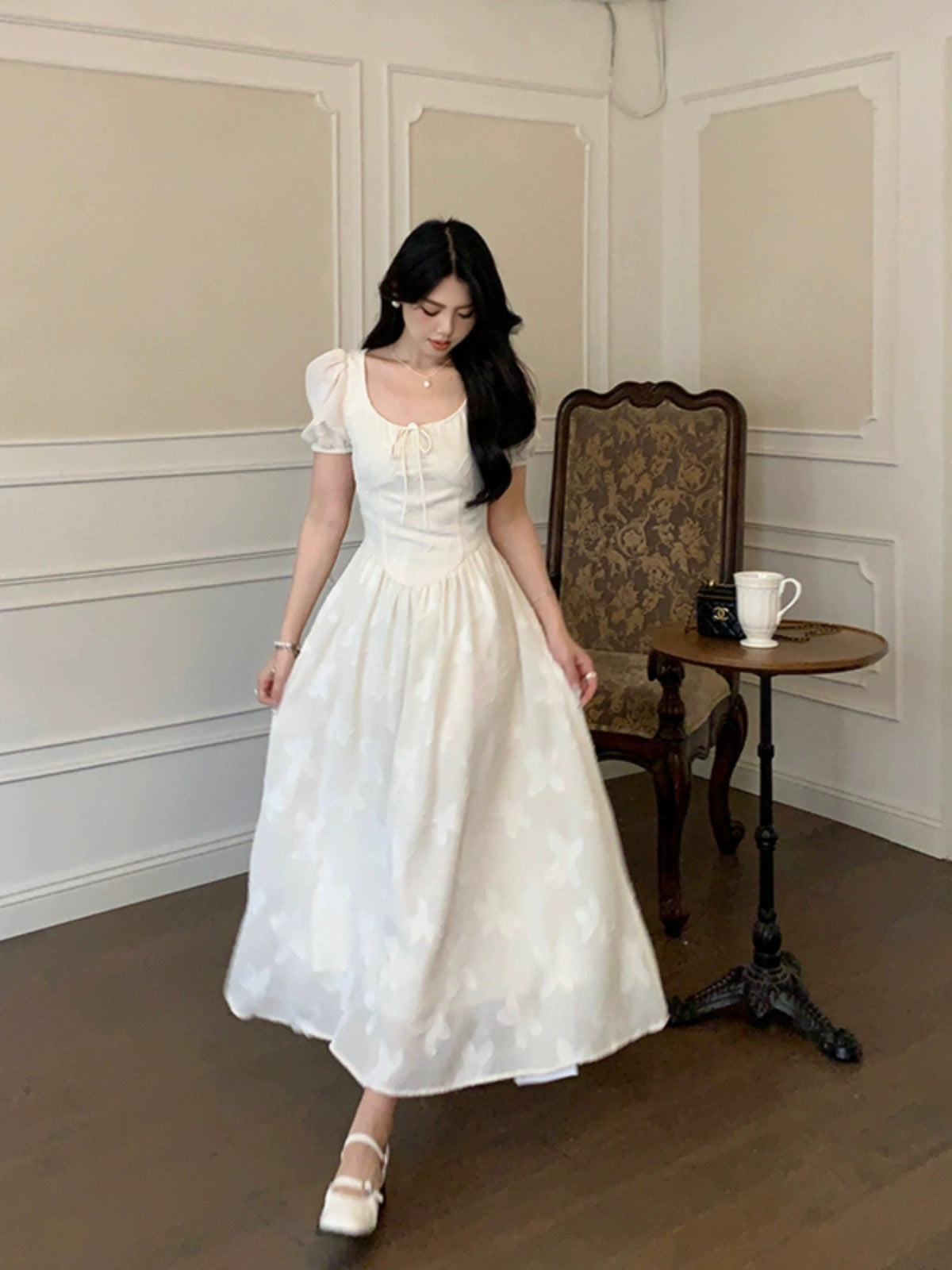 Sweet and spicy [early summer weekend] short-sleeved dress for women summer 2024 new pear-shaped fairy skirt