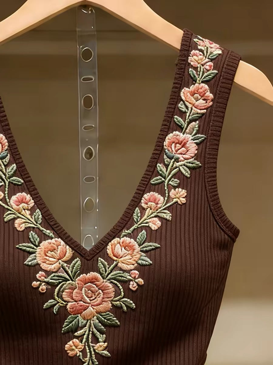 With bra pads ~ Shenzhen Nanyou brand women's clothing, fresh floral embroidered camisole, gentle and fashionable brown top