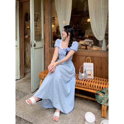Sweet and Spicy Duoduo [Early Summer Wind Chimes] Blue Floral Dress Women's Summer 2024 New Short-Sleeved Waist Skirt
