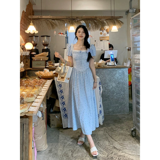 Sweet and Spicy Duoduo [Early Summer Wind Chimes] Blue Floral Dress Women's Summer 2024 New Short-Sleeved Waist Skirt
