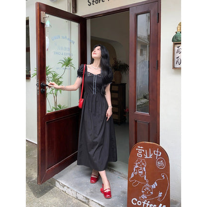Sweet and Spicy Duoduo [Do you know it?] Black short-sleeved dress for women summer waist slimming square neck embroidered skirt