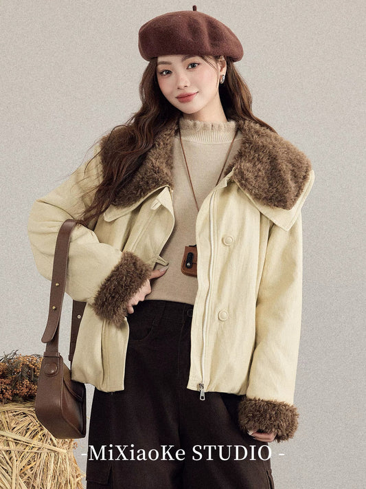 Mi Xiaoke's Gentle Style Creamy Yellow Short Coat with Large Fur Collar, 2025 New Style Warm Parka Jacket