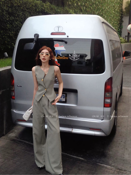 Li Wanjun's spring fashionable and high-end vest, cool style, light mature tea style outfit, street-breaking age-reducing temperament suit