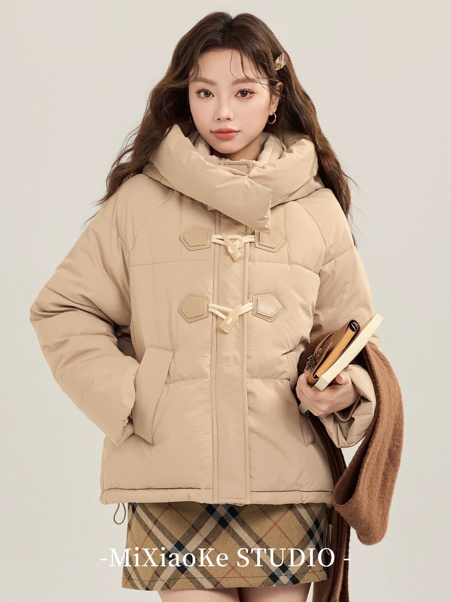 Mi Xiaoke khaki horn button cotton-padded coat, down jacket, women's winter thickened warm hooded puffer jacket