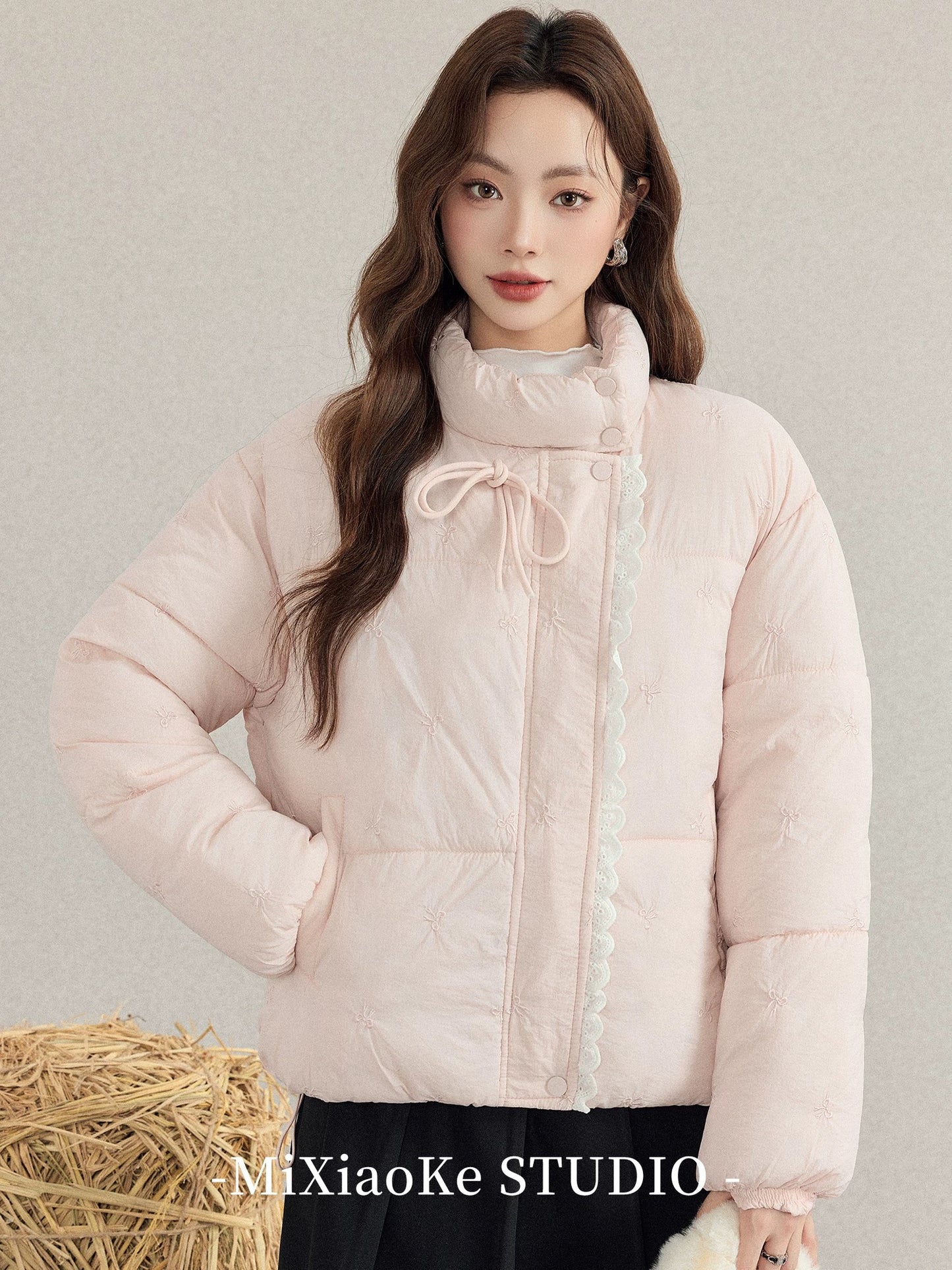 Mi Xiaoke's sweet style stand-up collar lace patchwork cotton coat for women, 2025 autumn and winter new loose warm cotton coat, pink coat.