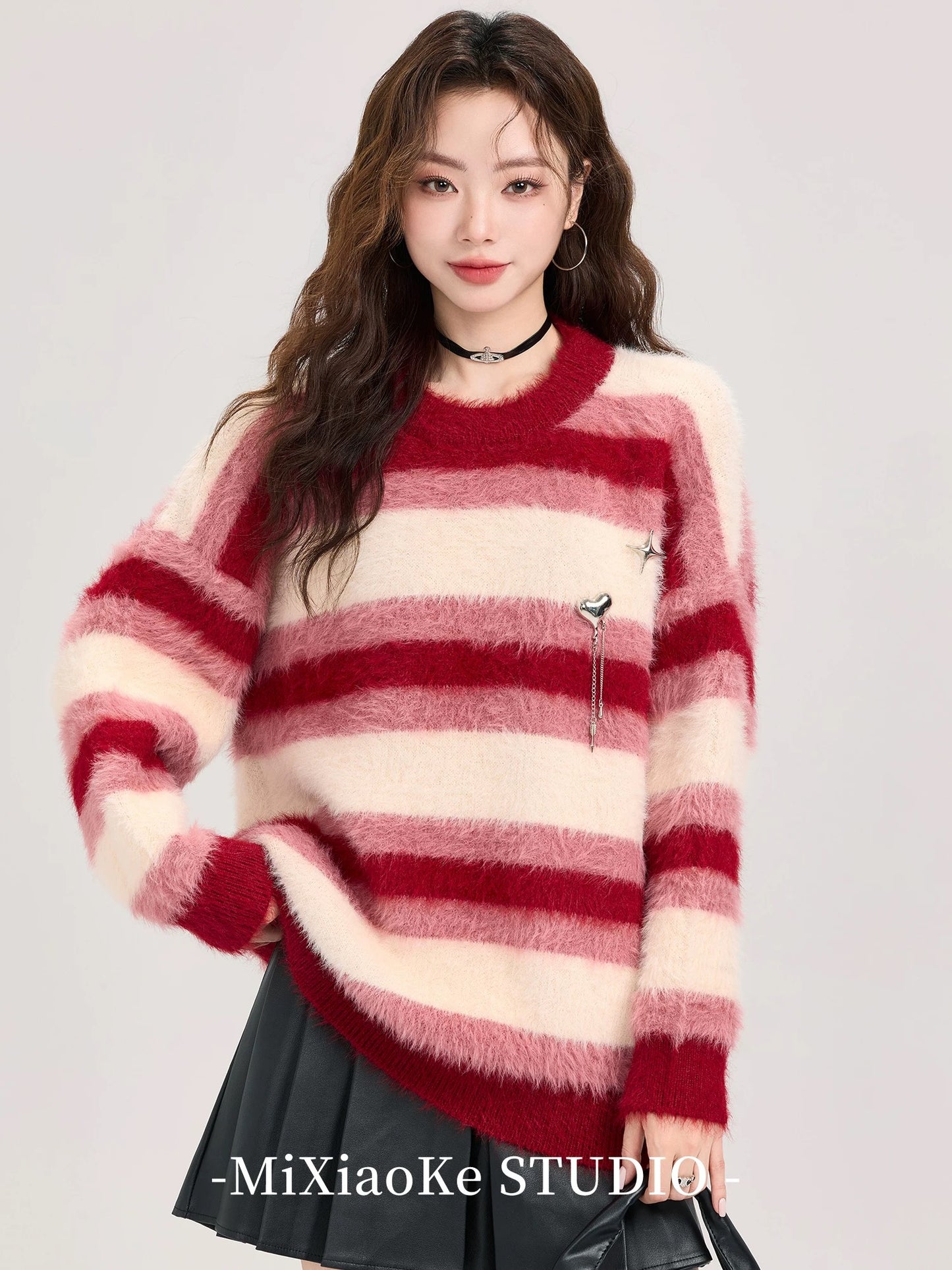 Mi Xiaoke's Christmas outfit: Red striped faux mink sweater, women's autumn and winter style, loose knit top