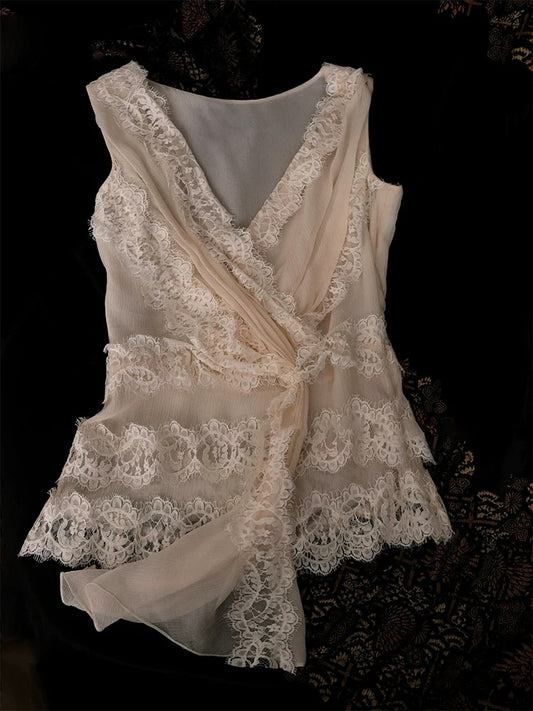 Pink lace sleeveless top for women asymmetrical twisted design 2025 new pure desire gentle style V-neck vest