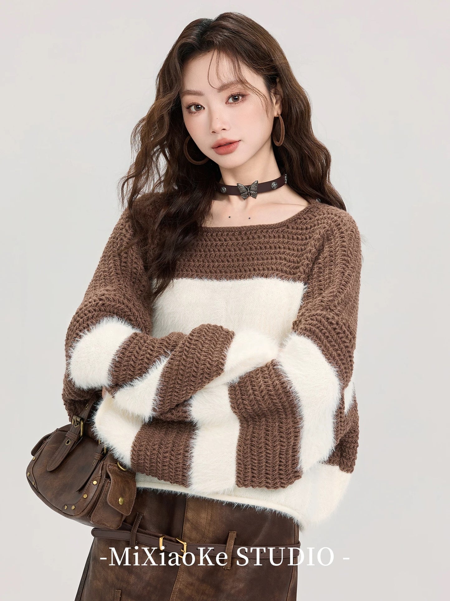 Mi Xiaoke's outfit: Color-blocked striped sweater for women, autumn and winter, loose fit, slimming, elegant and soft knit top.