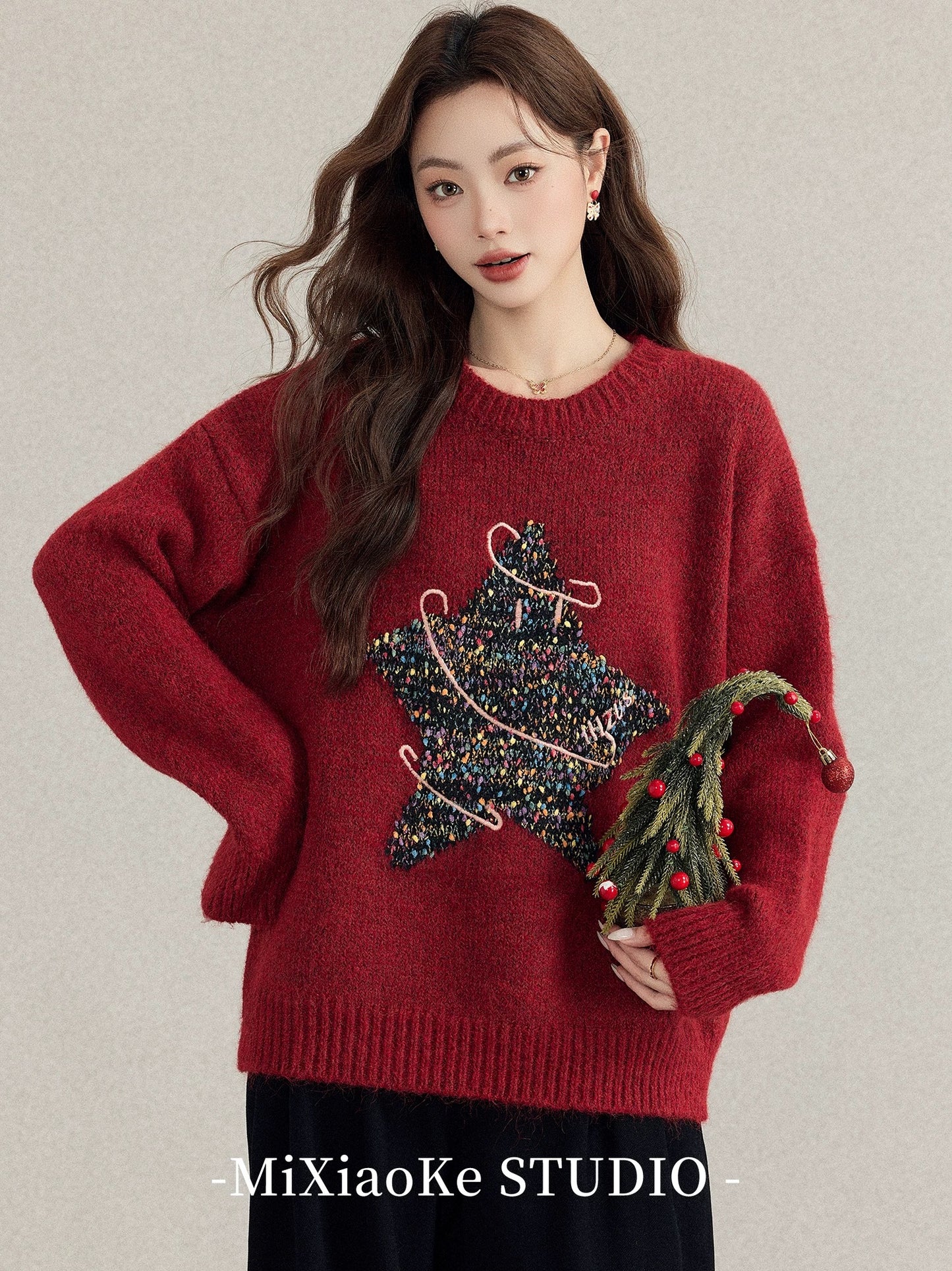 Mi Xiaoke's Christmas outfit: a relaxed-style red knit sweater, a new autumn/winter style for women in 2025, super cute top.