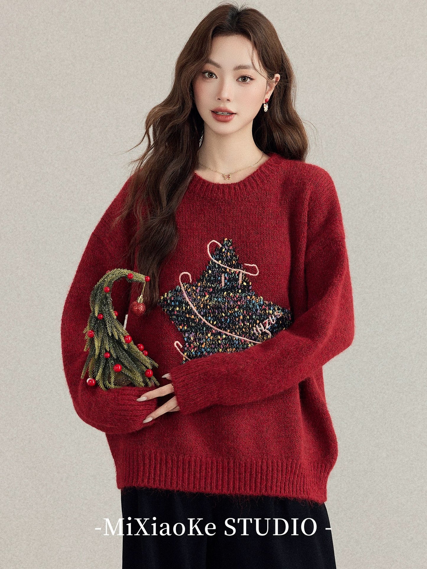 Mi Xiaoke's Christmas outfit: a relaxed-style red knit sweater, a new autumn/winter style for women in 2025, super cute top.