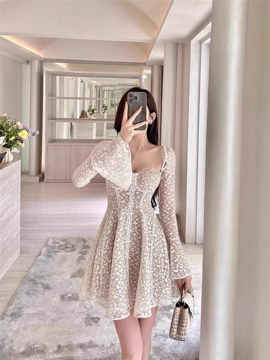 Birthday party dress French retro heavy industry lace embroidery dress women's light luxury high-end bell sleeves