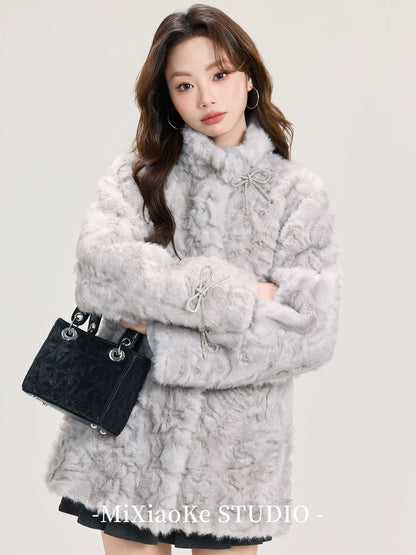Mi Xiaoke's High-End Lambswool Coat for Women, Autumn and Winter, Thickened and Warm Fur Coat for Petite Figures