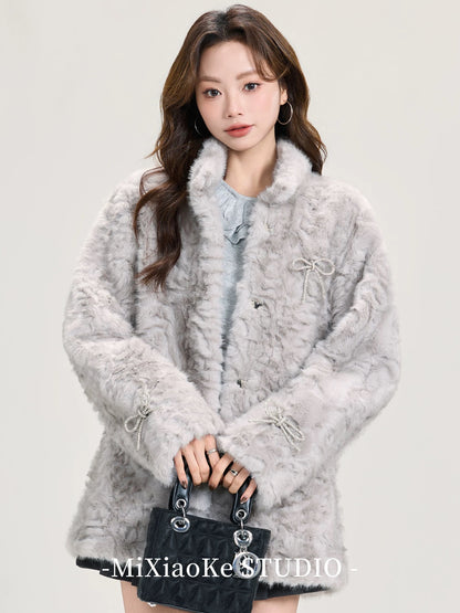 Mi Xiaoke's High-End Lambswool Coat for Women, Autumn and Winter, Thickened and Warm Fur Coat for Petite Figures